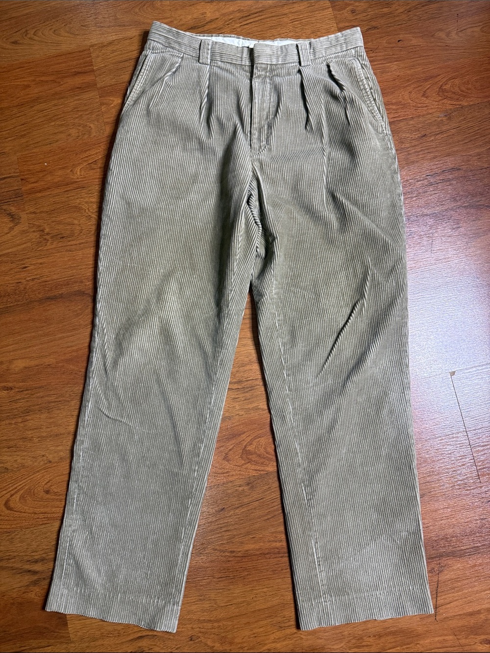 LL Bean Pants Mens 32 tan lCorduroy Chino Straight Natural Outdoors Casual 32